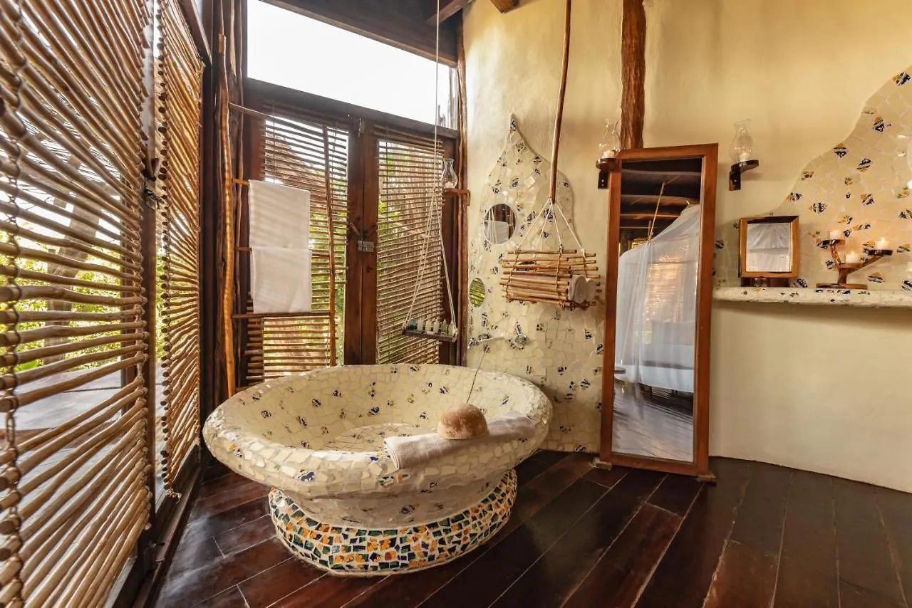 *****  Azulik - Adults Only Hotel Tulum Pueblo Mexico
